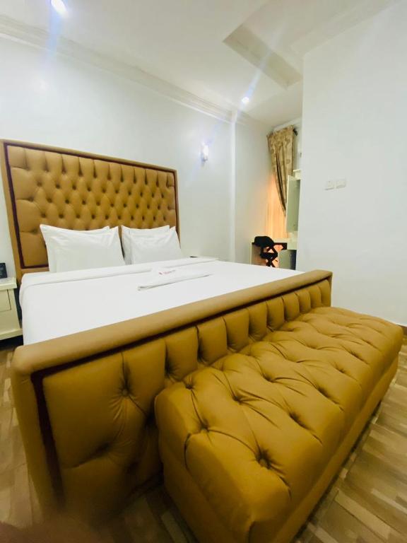 /web/uploads/116/VirginRose Resorts/header-images/29.jpg